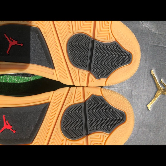 Jordan 4 black lasers gs - Picture 4 of 7